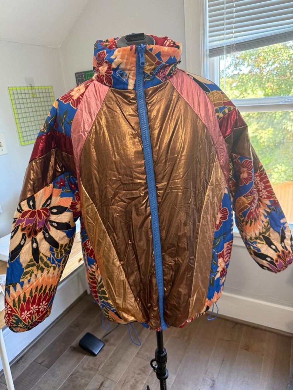 Farm Rio Tucanes Reversible Puffer Jacket - Size XS - Picture 4 of 7